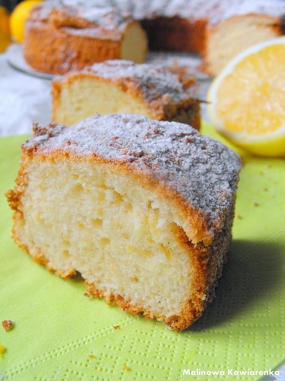 Babka cytrynowa na białkach