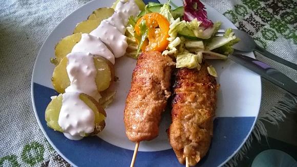 Grillowane cygara z mięsa mielonego