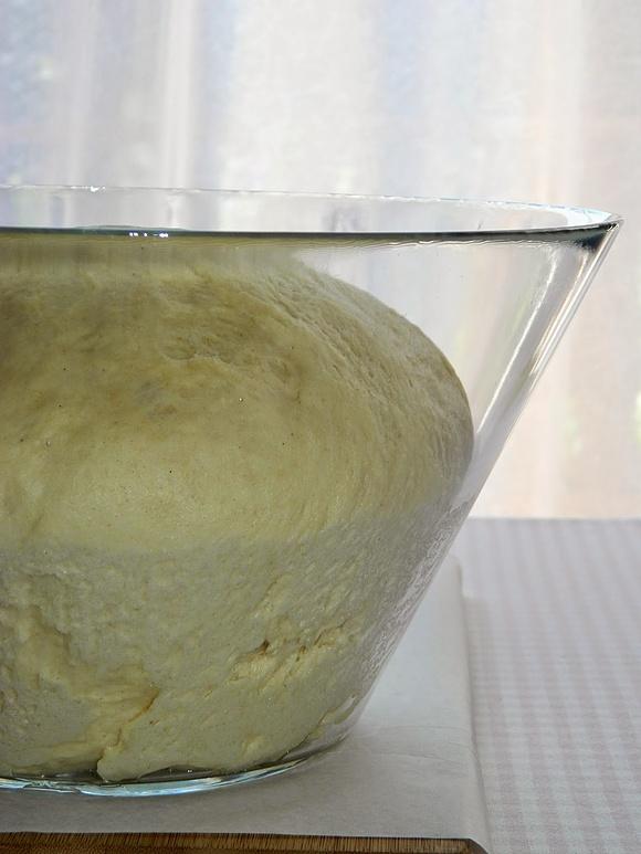 Ciasto drożdżowe przepis na puszyste wypieki