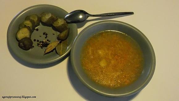 Zupa ogórkowa dzieciństwo
