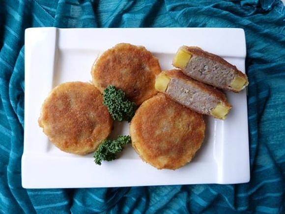 Mielone w krążkach cukinii