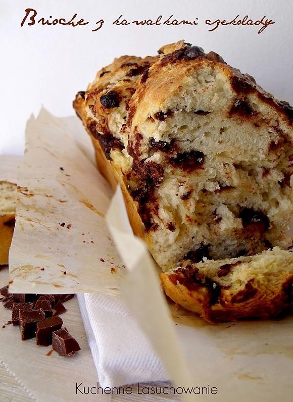 Brioche z kawałkami czekolady