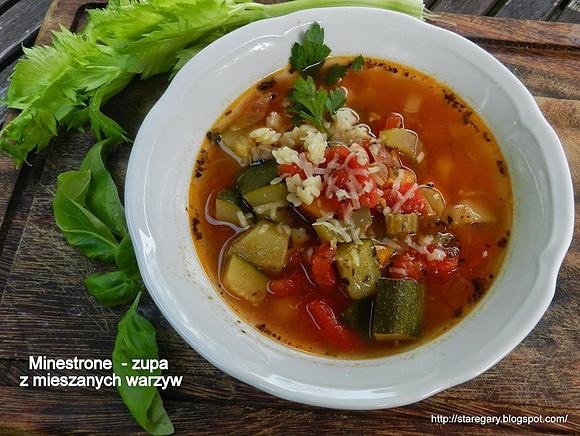 Minestrone zupa z warzyw i makaronem