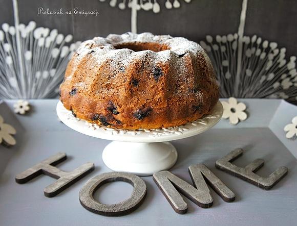 Cytrynowa babka z ricottą i jagodami