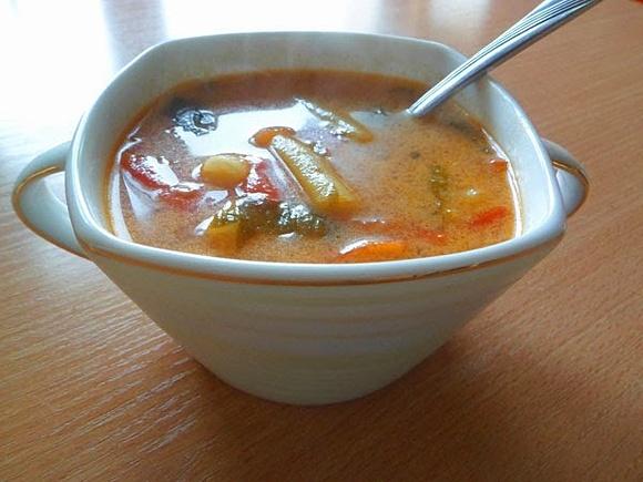 Zupa pomidorowa z fasolką szparagową