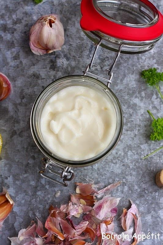 Pasta czosnkowa