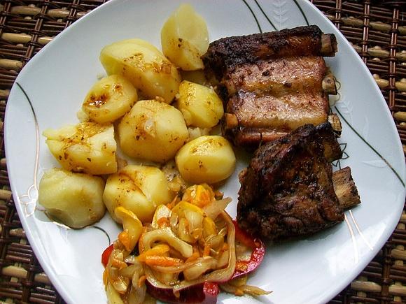 Soczyste żeberka w keczupie