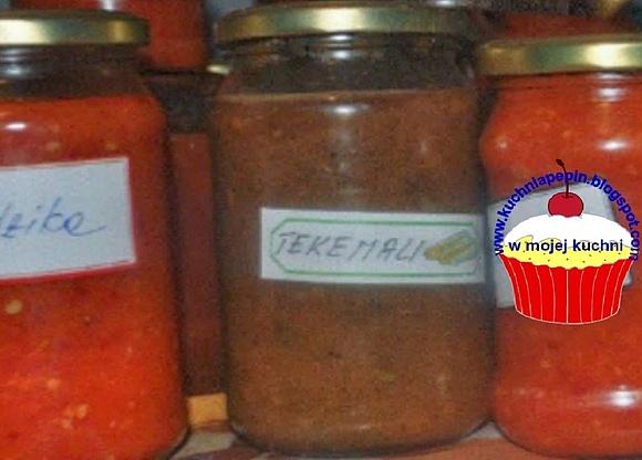 Gruziński sos Tkemali z mirabelek i ziół