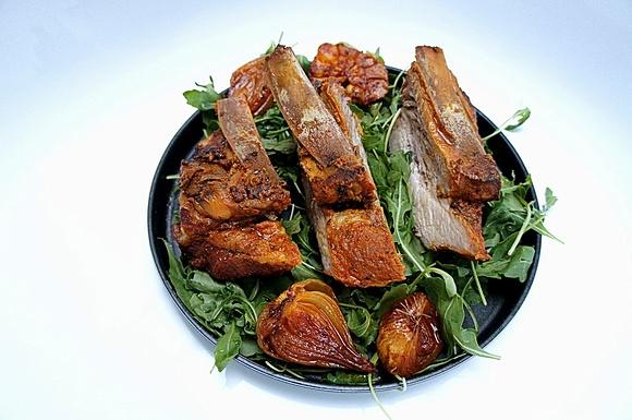 Pieczone żeberka w marynacie miodowej