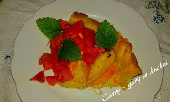 Tarta z łososiem i mango