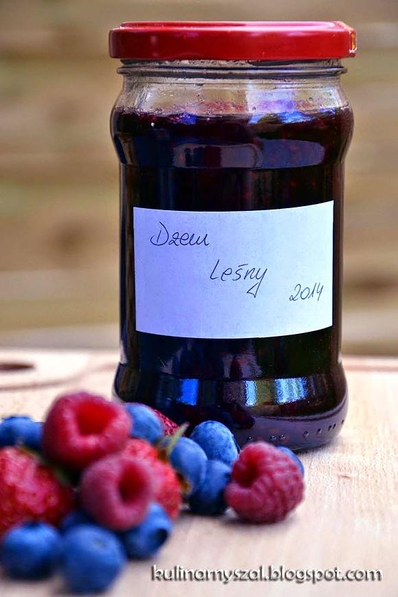 Dżem leśny z owoców leśnych i jagód