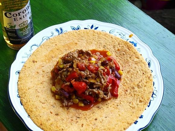 Chili con carne - przepis na danie tex-mex z mięsa wołowego i przypraw