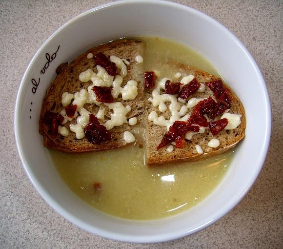 Zupa krem kalafiorowo-cebulowa