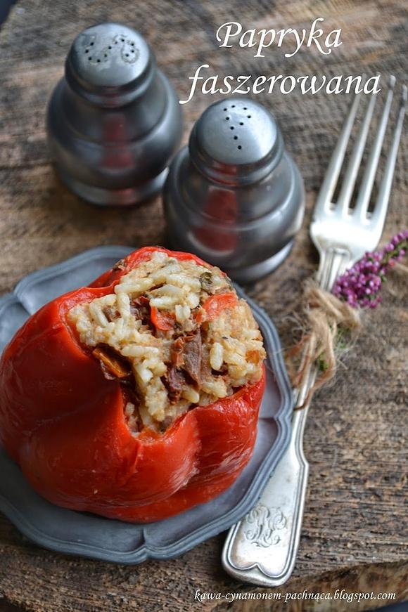 Papryka z suszonymi pomidorami