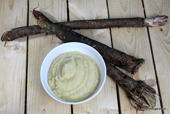 Puree z skorzonery i wężymorda