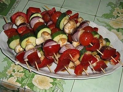 Szaszłyki wegańskie na grill i do piekarnika