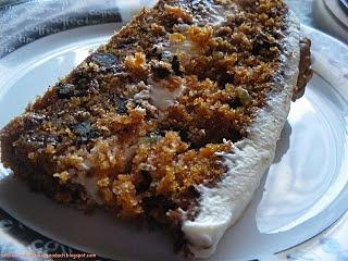 Ciasto marchewkowe z ananasem