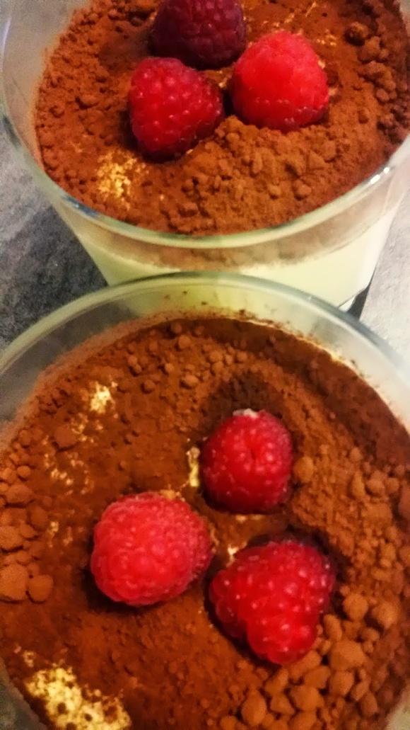 Malinowe tiramisu