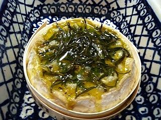Pieczony camembert z makaronem Jamie's baked camembert pasta