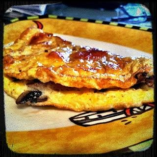 Omlet z pieczarkami