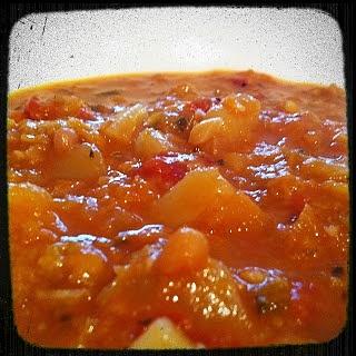 Ribollita włoska zupa wegetariańska dla biegaczy
