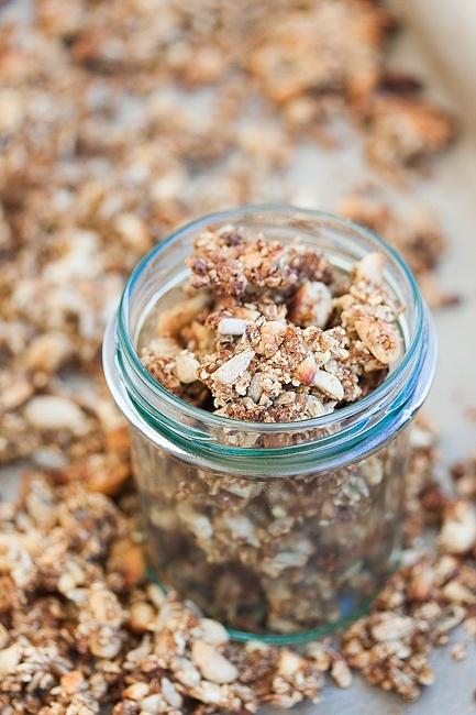 Bezglutenowa granola wegańska bez cukru i tłuszczu