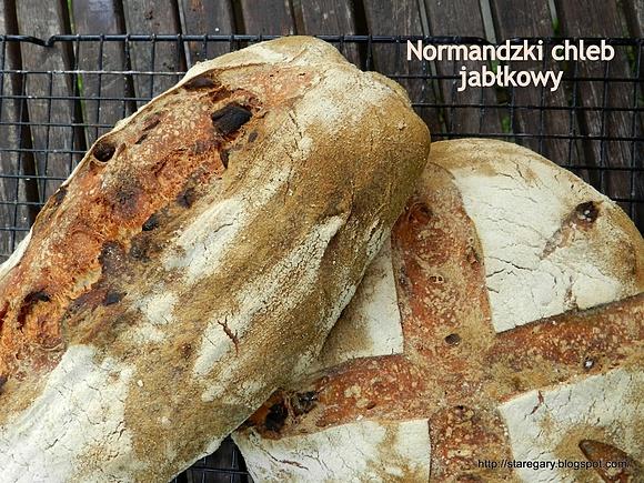 Normandzki chleb jabłkowy - wrześniowa piekarnia