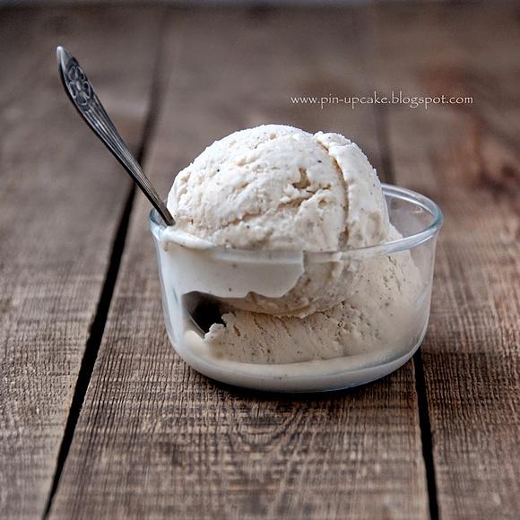 Lody Eggnog