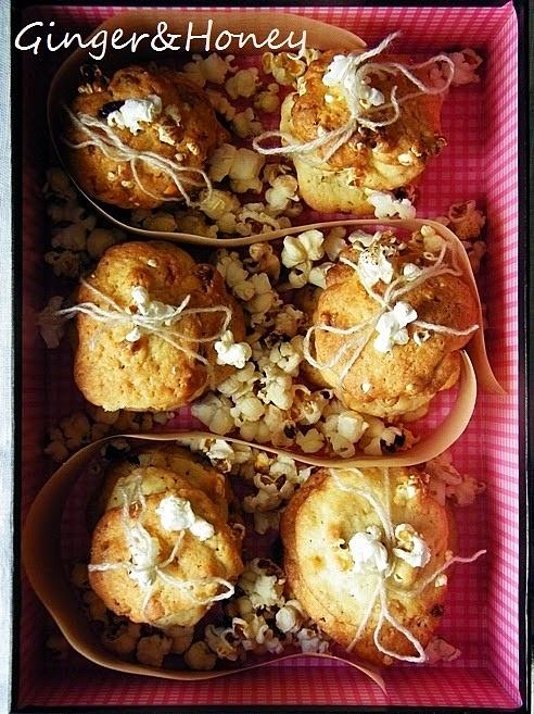Ciasteczka popcornowe z białą czekoladą