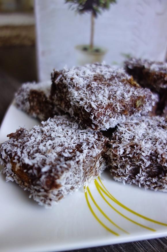 Lamington kostka kokosowa