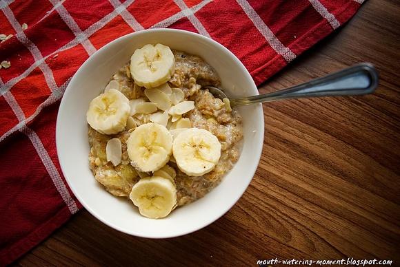 Owsianka bananowo-kokosowa