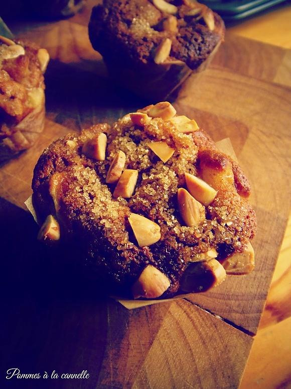 Jesienne muffinki z jabłkami i migdałami