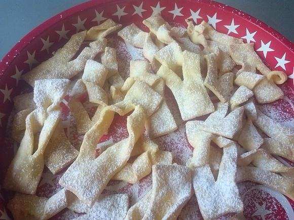 Bezglutenowe faworki pieczone