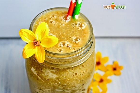 Koktajl banan-mango-figa