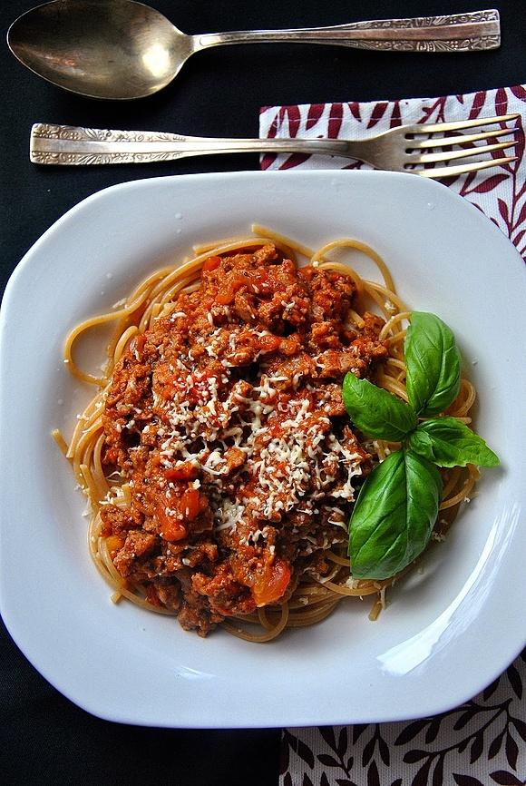 Spaghetti bolognese z mięsem wołowym