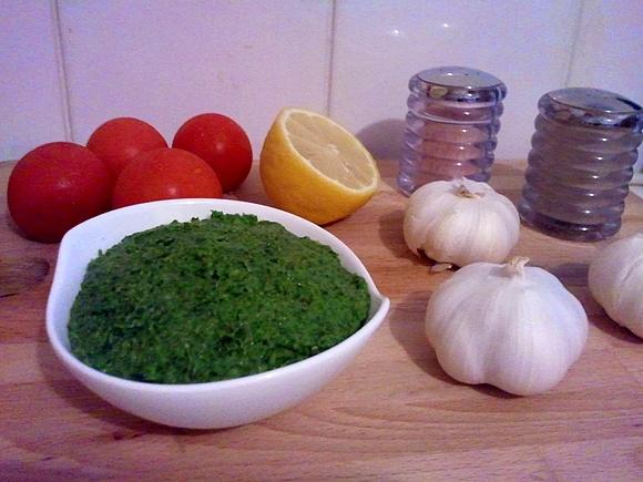 Pesto z natki pietruszki