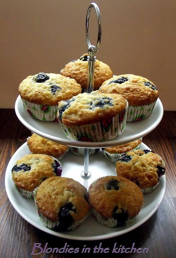 Otrębowe muffinki z borówkami