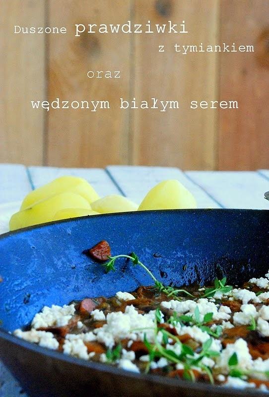 Duszone grzyby z wędzonym białym serem