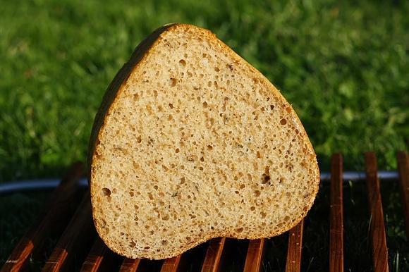 Chleb Sandomierski na zakwasie z mąki żytniej i serwatką