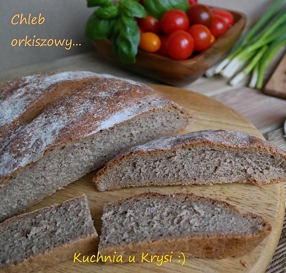 Chleb z mąki orkiszowej na zakwasie