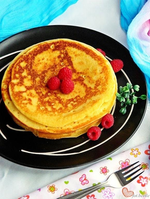 Kukurydziane pancakes na śniadanie dla dzieci