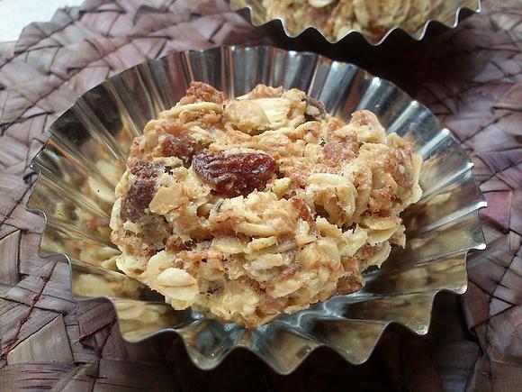 Ciasteczka owsiane z musli - zdrowa wersja na drugie śniadanie