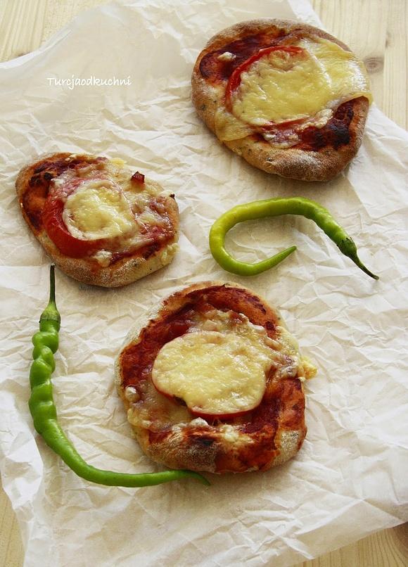 Pizzerinki do śniadaniówki - szybkie i smaczne na śniadanie