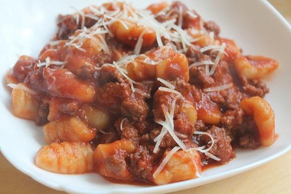 Cavatelli z cynamonem - sycylijska opowieść