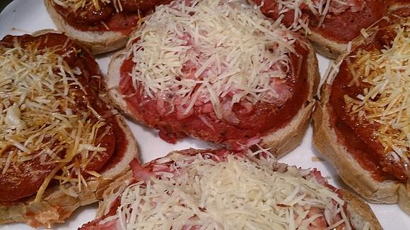 Zapiekanki - szybkie przepisy na smaczne dania z piekarnika