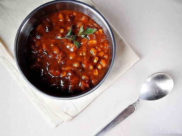 Fasolka po bretońsku z garam masala