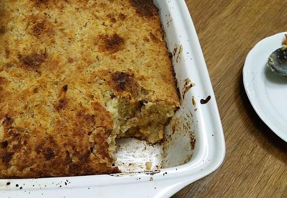 Pudding chlebowy z jabłkami