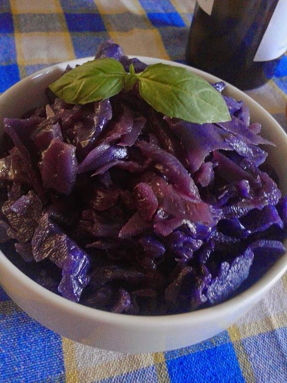 Duszona czerwona kapusta