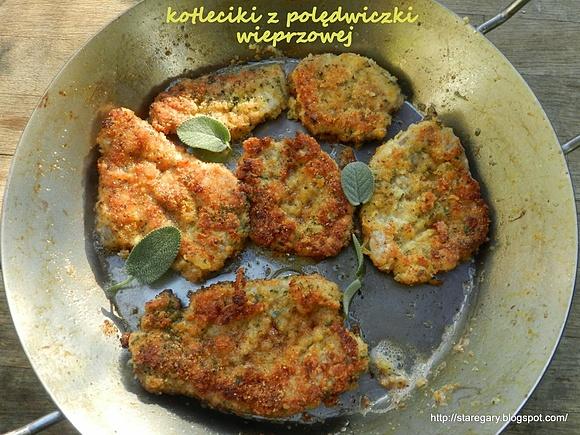 Kotleciki z polędwiczki wieprzowej z szałwią i tartą bułką