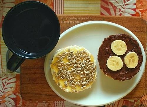 Grahamka z ricottą, miodem i słonecznikiem lub Nutellą i bananem